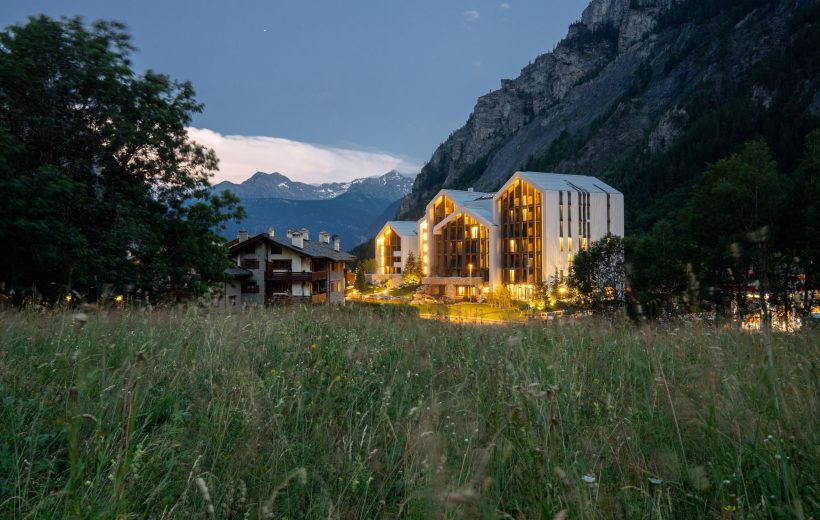 TH COURMAYEUR - Listino stagionale